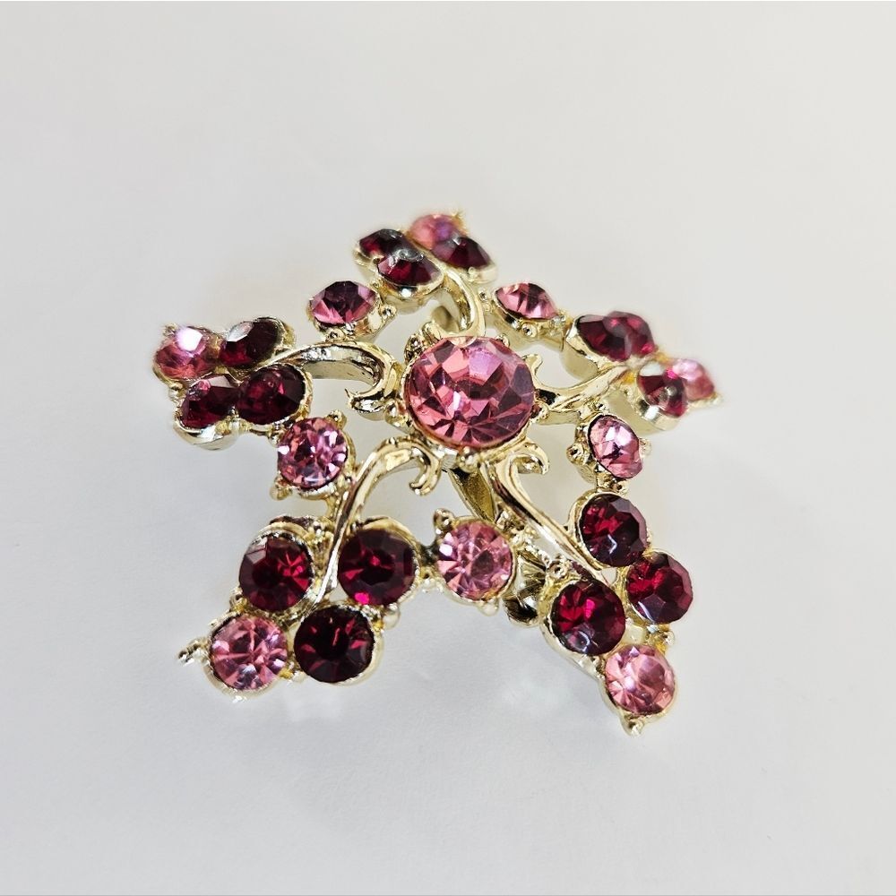 Vintage Gold Tone Pink Red Glass Rhinestone Star Snowflake Openwork Brooch Pin - Picture 2 of 7